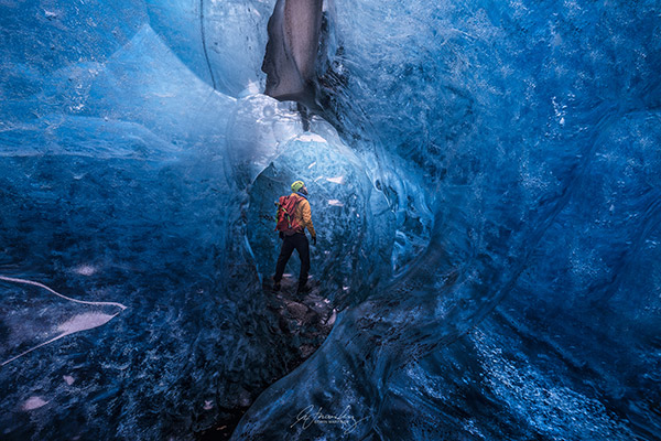 Ice cave for the adventurers