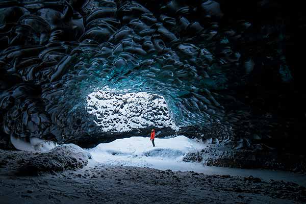 Extreme Ice cave tour